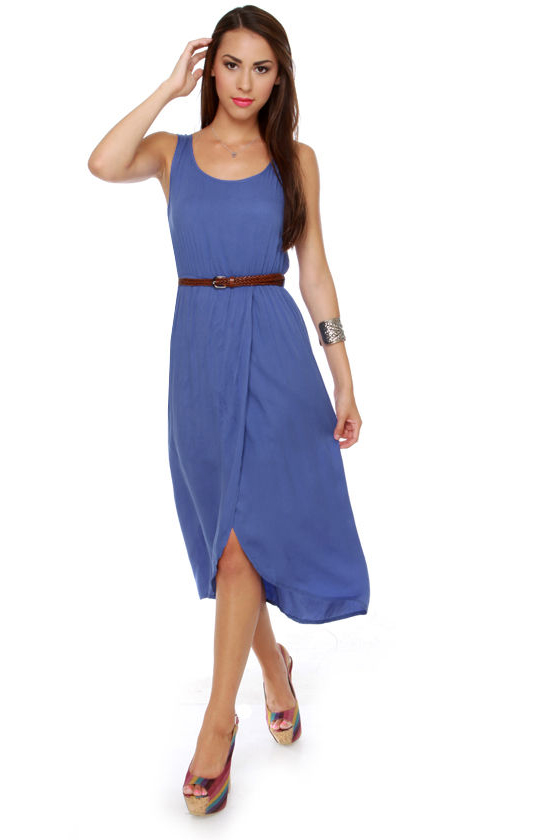 Walkabout Periwinkle Blue Midi Dress