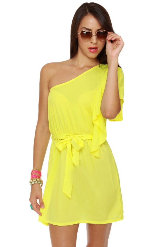 One Shoulder Yellow Dresses