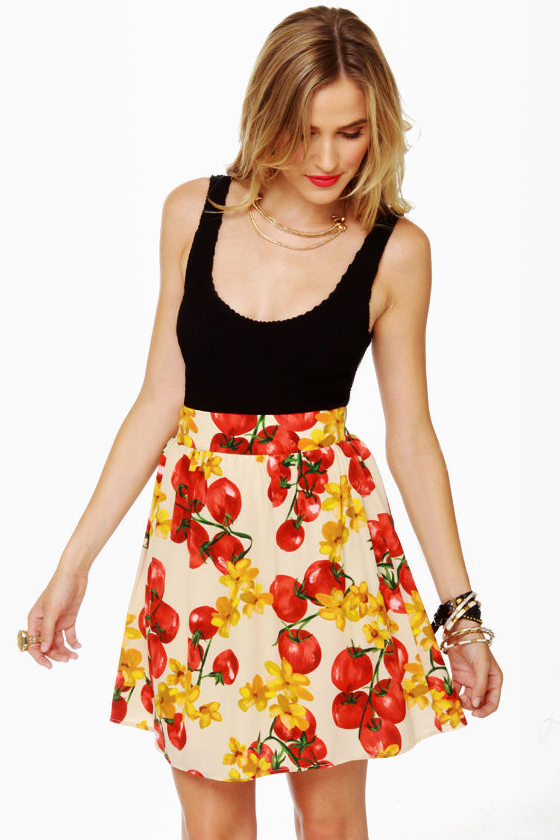 You Say Tomato Print Skirt