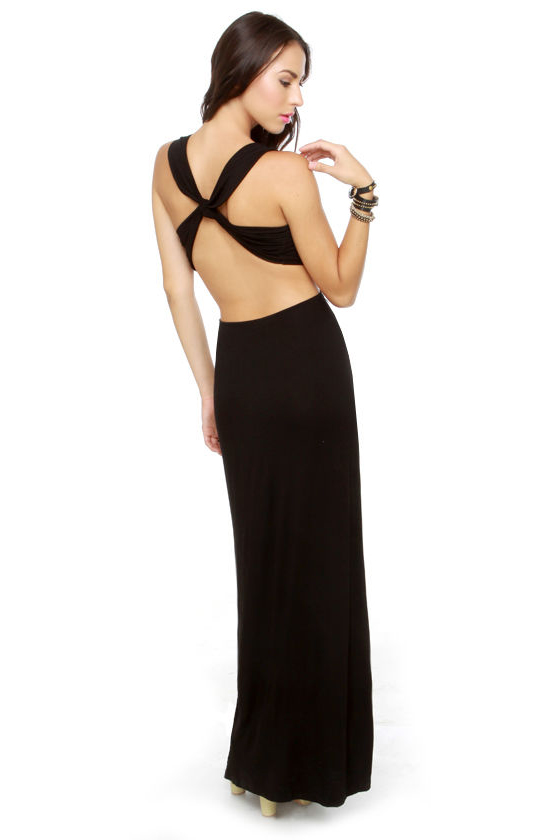 Knot-ilaus Cutout Black Maxi Dress