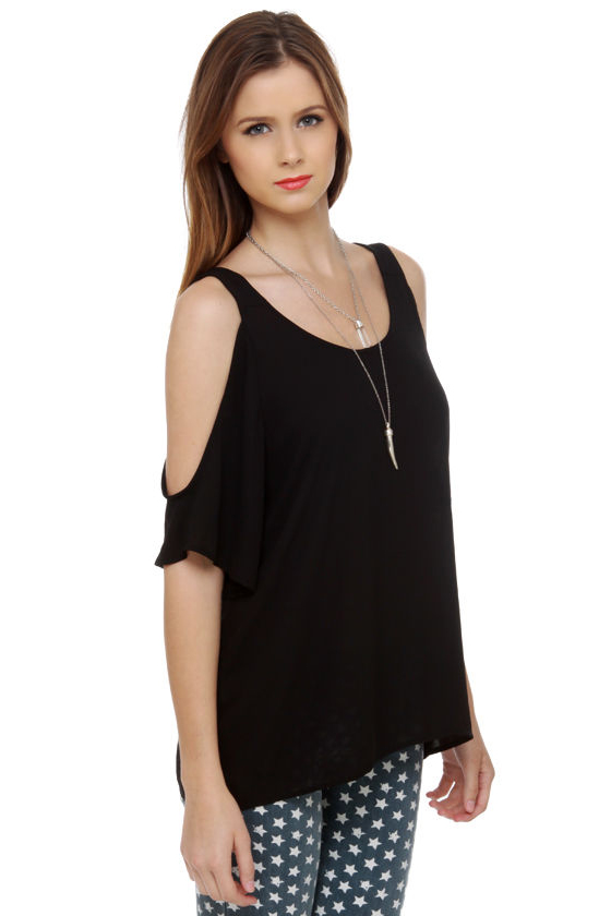 Deep V Diving Black Top
