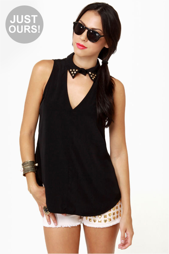 LULUS Exclusive Collared Queens Sleeveless Black Top