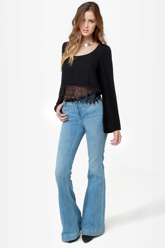 Crop It Like It\\\\\\\\\\\\\\\'s Hot Black Lace Top