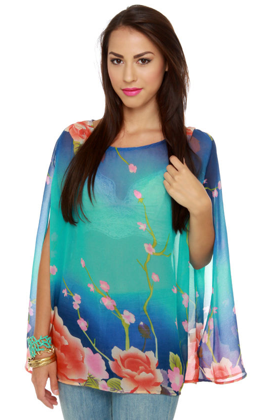 Caipirinha Floral Print Cape Top