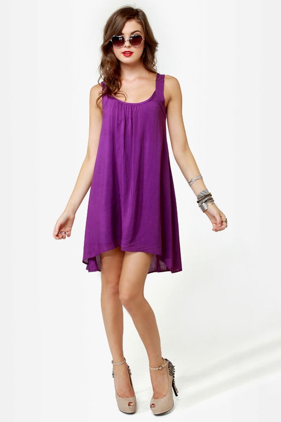 purple sleeveless dress