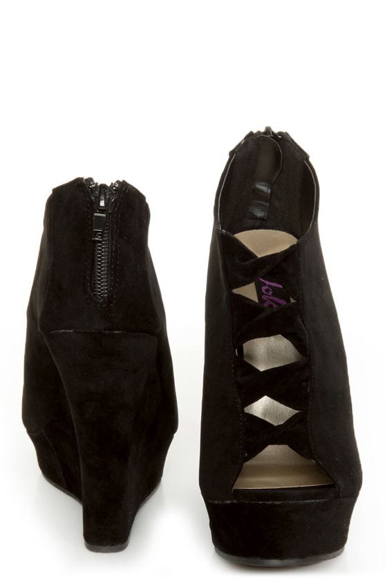 Yoki Miriam Black Cutout Peep Toe Shootie Wedges