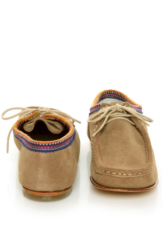 2568 Desierto Tan Suede Lace-Up Moccasin Booties