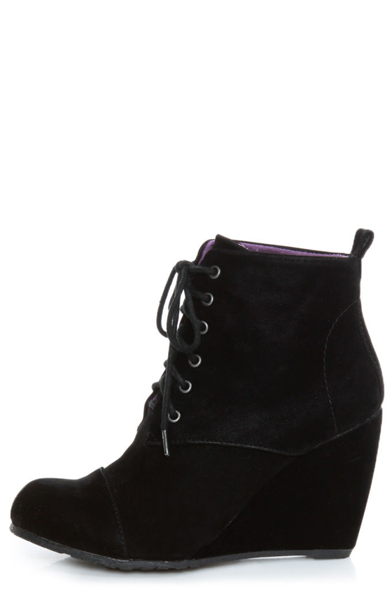 Blowfish India Black Fawn Lace-Up Wedge Booties