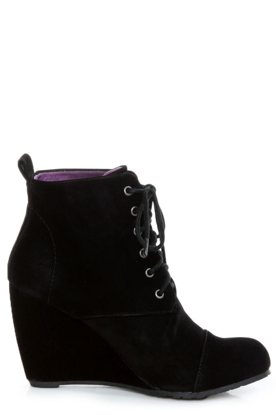 blowfish canvas booties