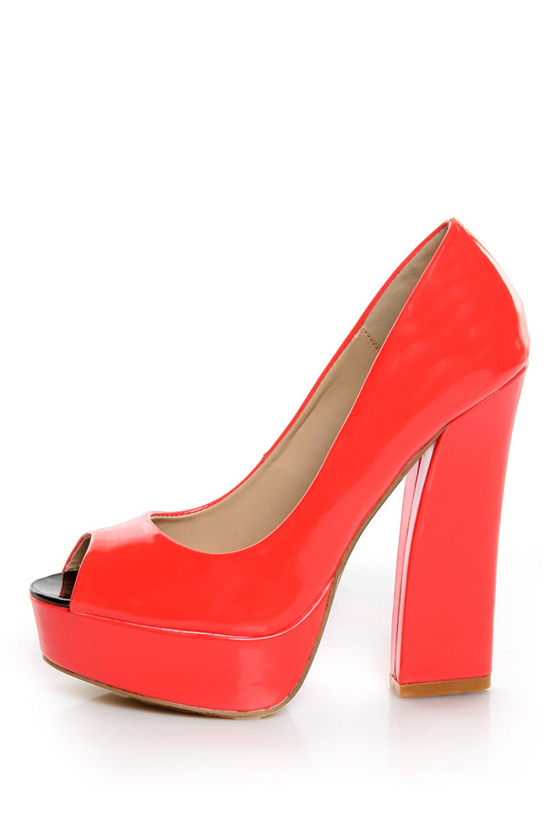 Bonnibel Blooming 2 Coral Patent Peep Toe Platform Heels