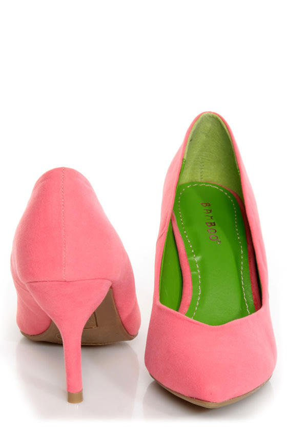 Bamboo Deluxe 01 Coral Pointed Pumps