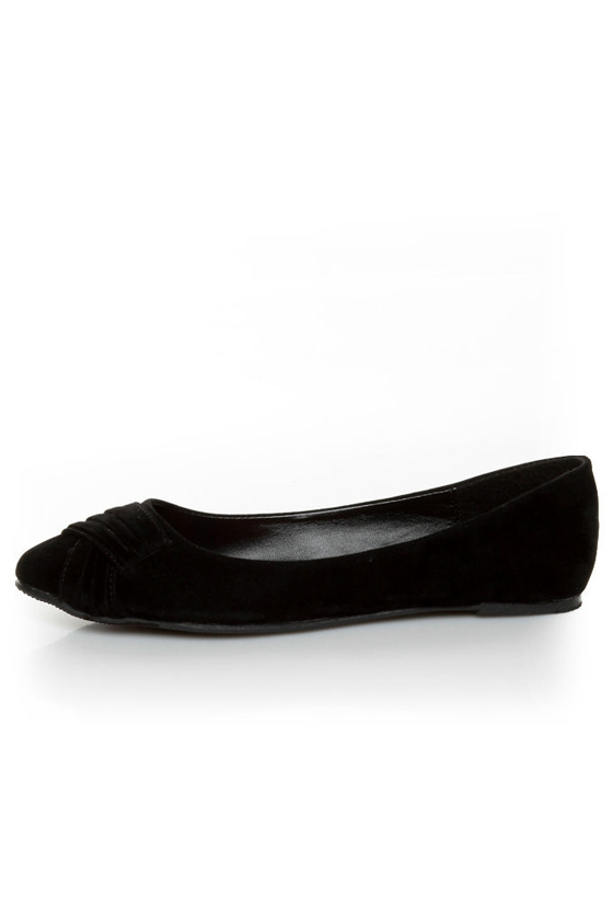 Bamboo Jump 29 Black Velvet Ruched Ballet Flats