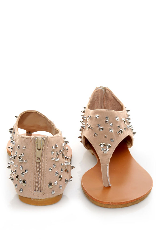 Bamboo Morris 25 Nude Studded and Spiked Thong Sandals