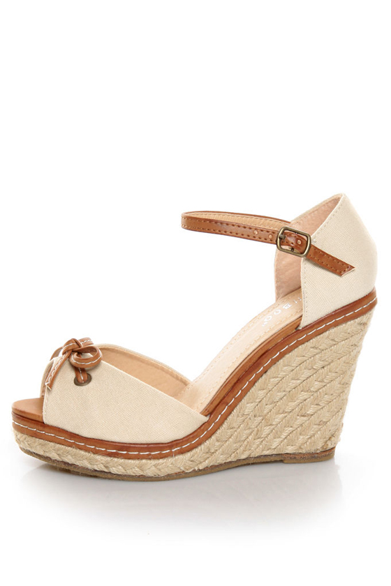 Bamboo Pinot 04 Beige Canvas Platform Espadrille Wedges