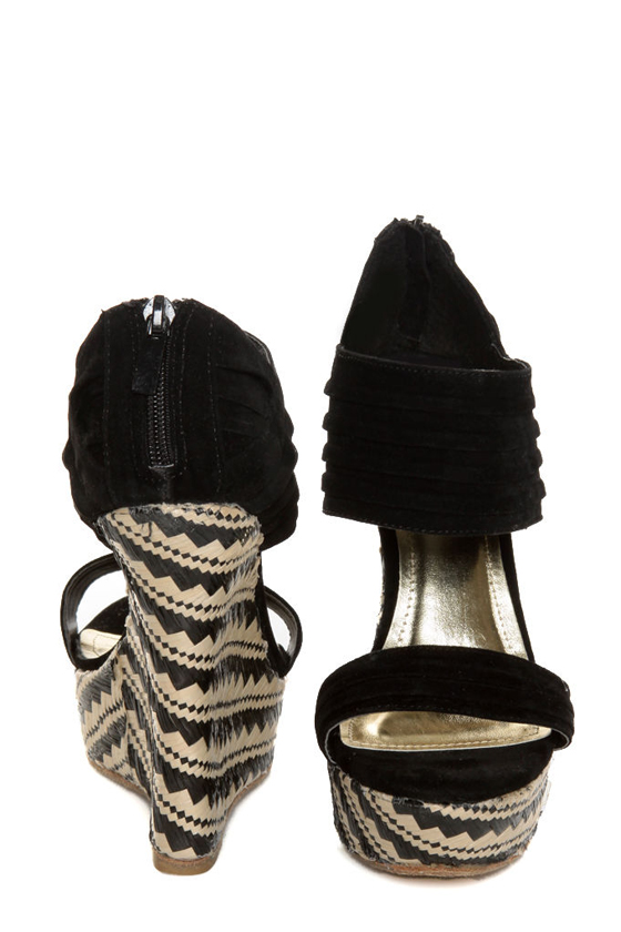 Bamboo Pompey 12 Black Pleated Cuff Platform Wedges