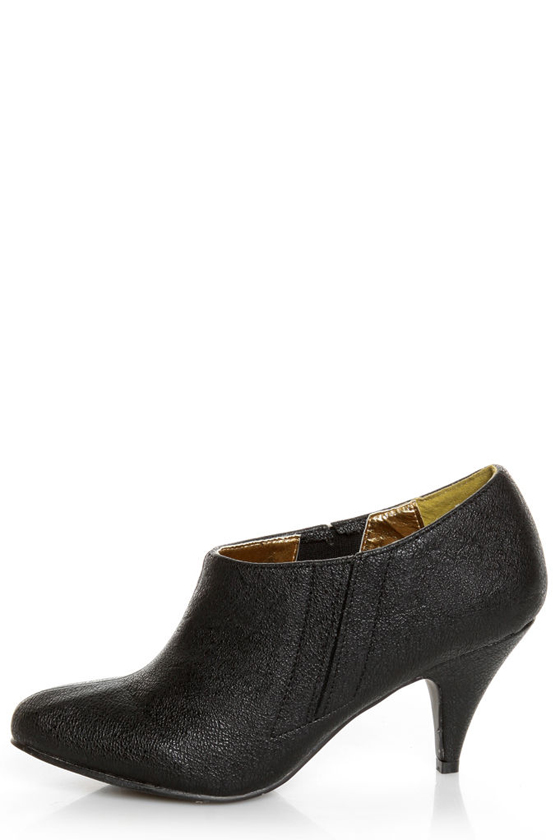 B.A.I.T. Hilda Black Pointed Shootie Booties