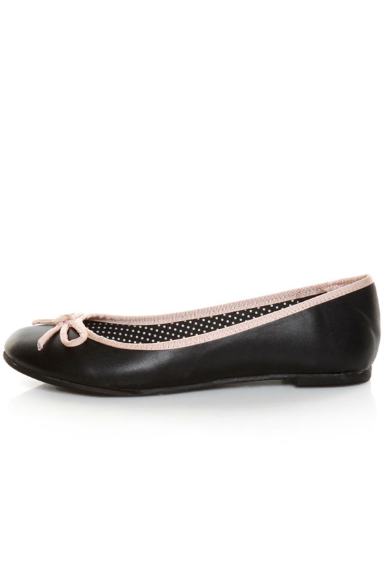 CL by Laundry Get Down Hudson Black and Pink Ballet Flats