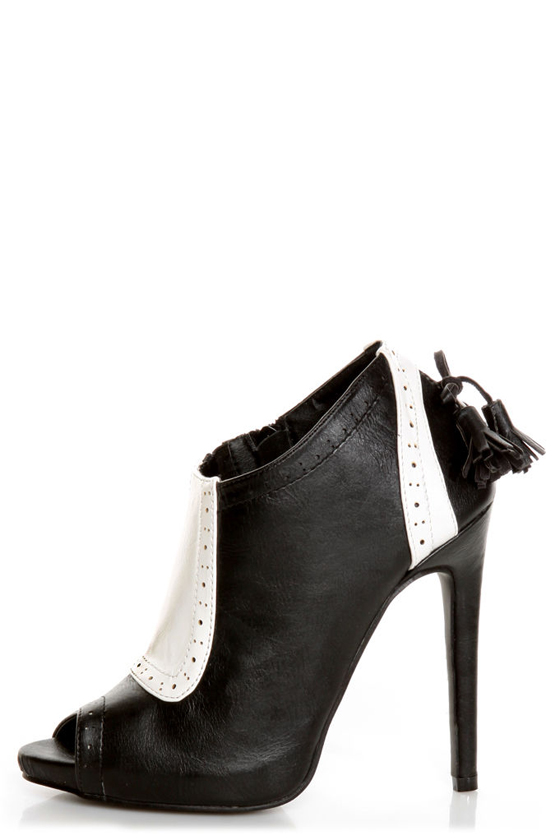 Fiebiger Downtown Black and White Spectator Shootie Heels