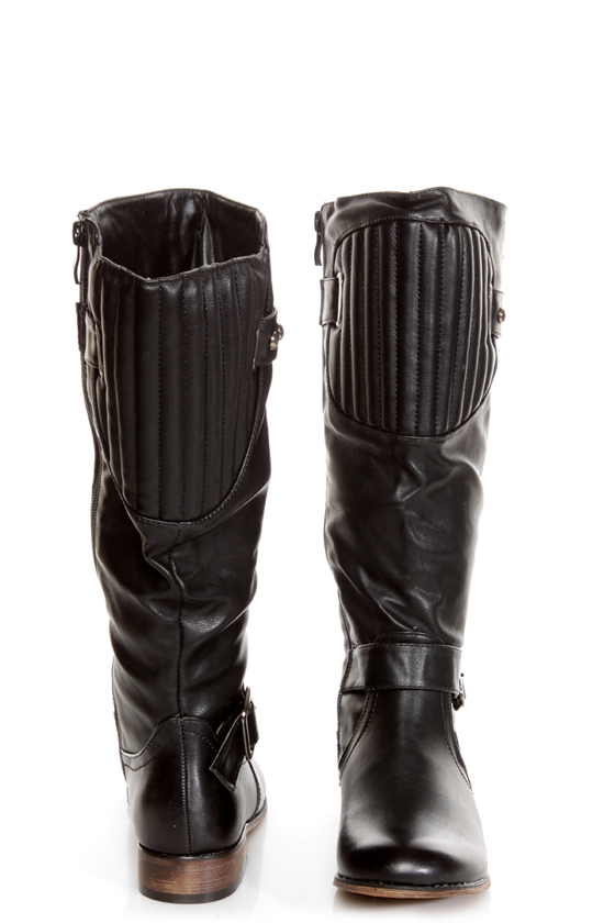 Cowgirl 1 Black Quilted Collar Belted Riding Boots