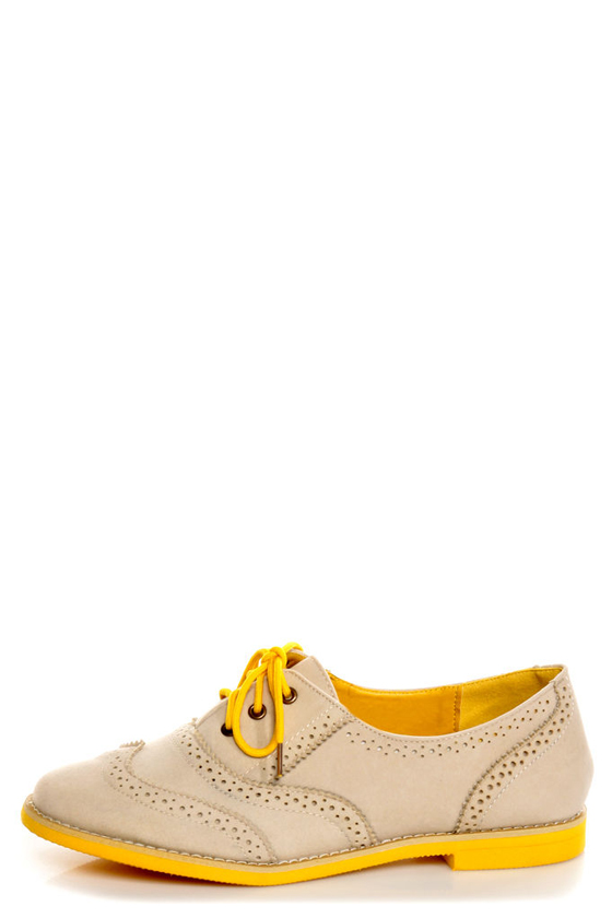 Lisa 1 Beige and Yellow Velvet Brogue Lace-Up Oxford Flats