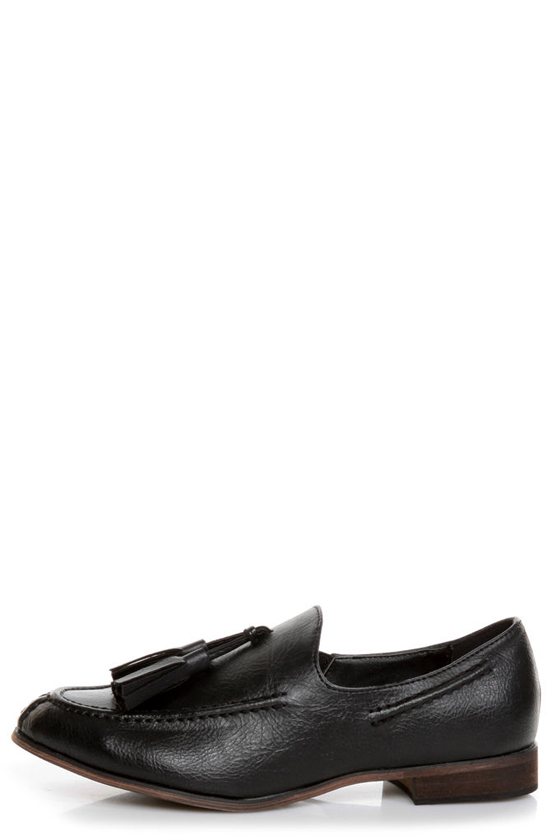 Oxy 4 Black Slip-On Tassel Loafers