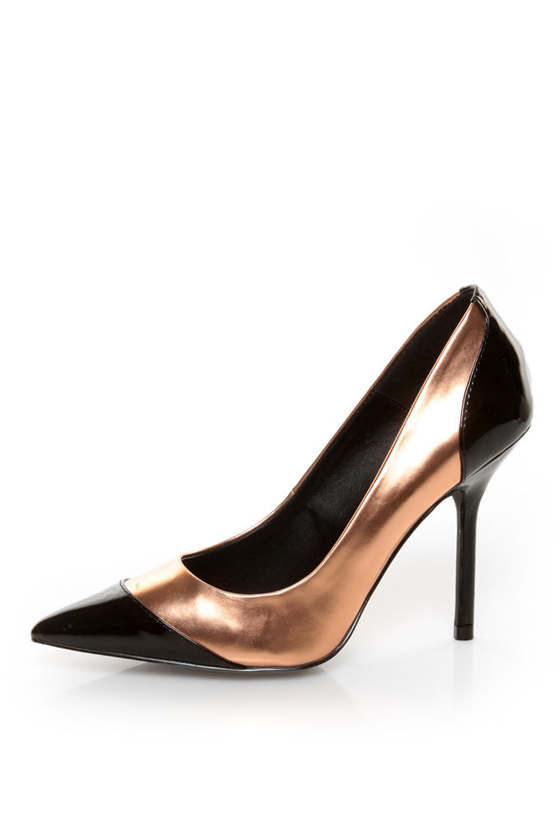 Kelsi Dagger Charley Black and Rose Gold Cap-Toe Pointed Pumps