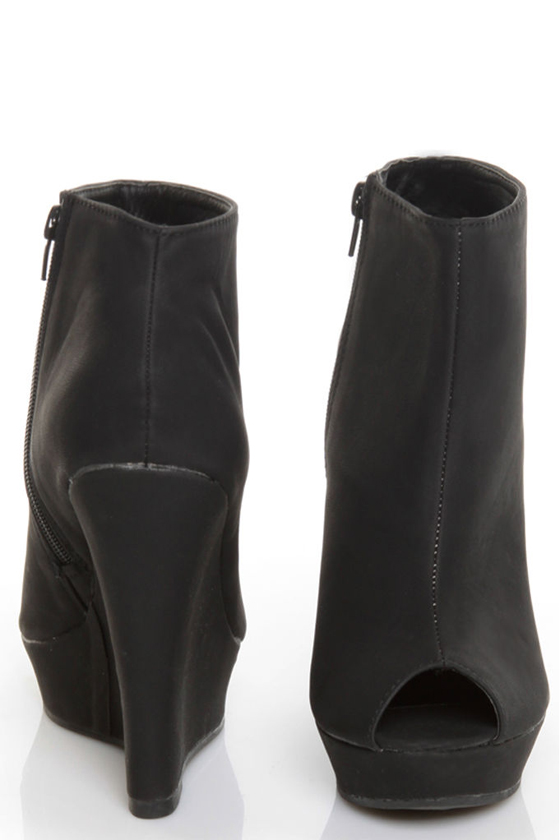 Mona Mia Lilimelia 1 Black Peep Toe Wedge Booties
