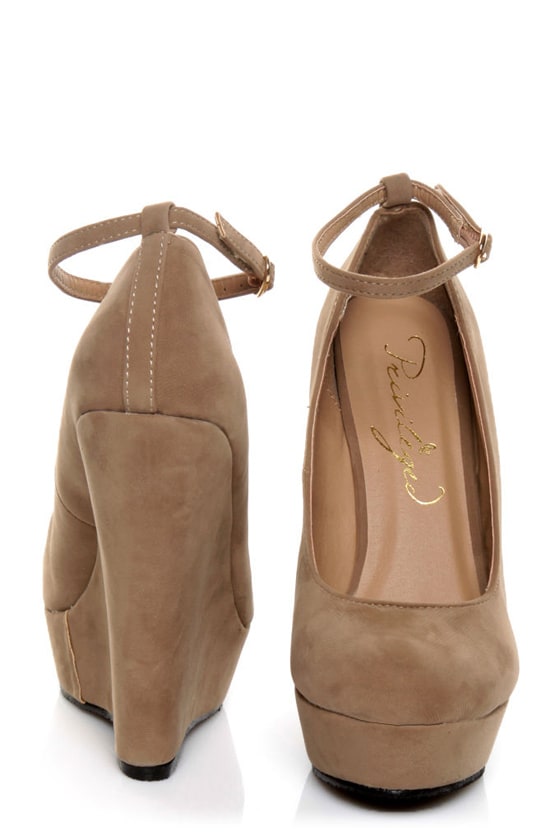 tan platform wedge