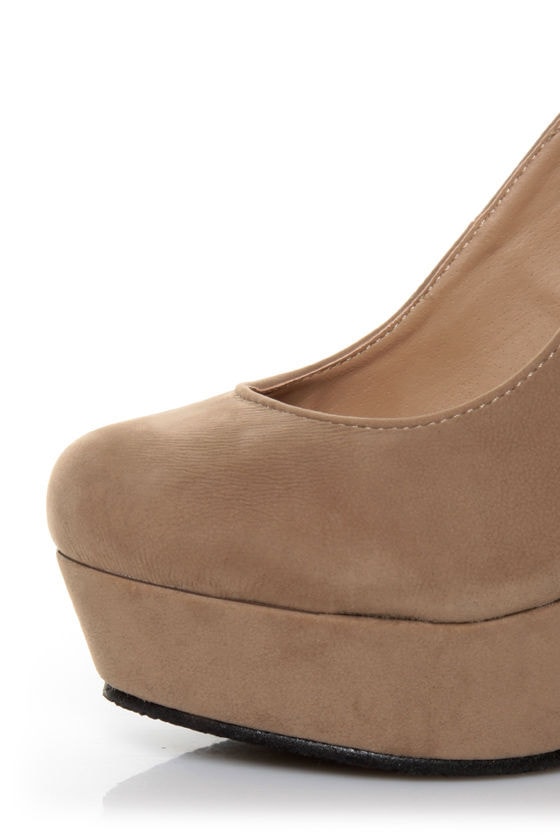 tan platform wedge