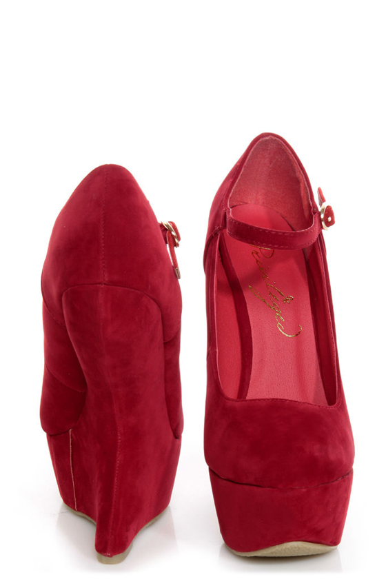 Privileged Monster Red Ankle Strap Heelless Platforms