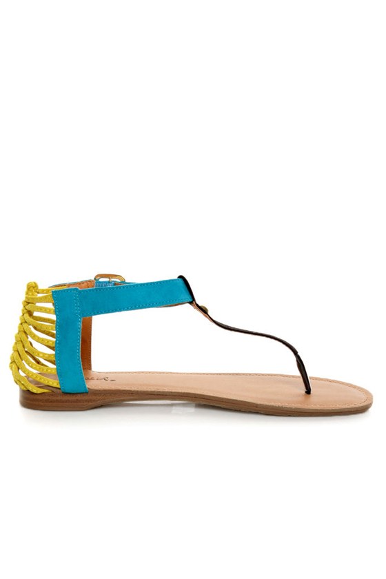 qupid thong sandals