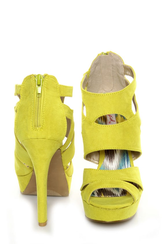 yellow strappy pumps