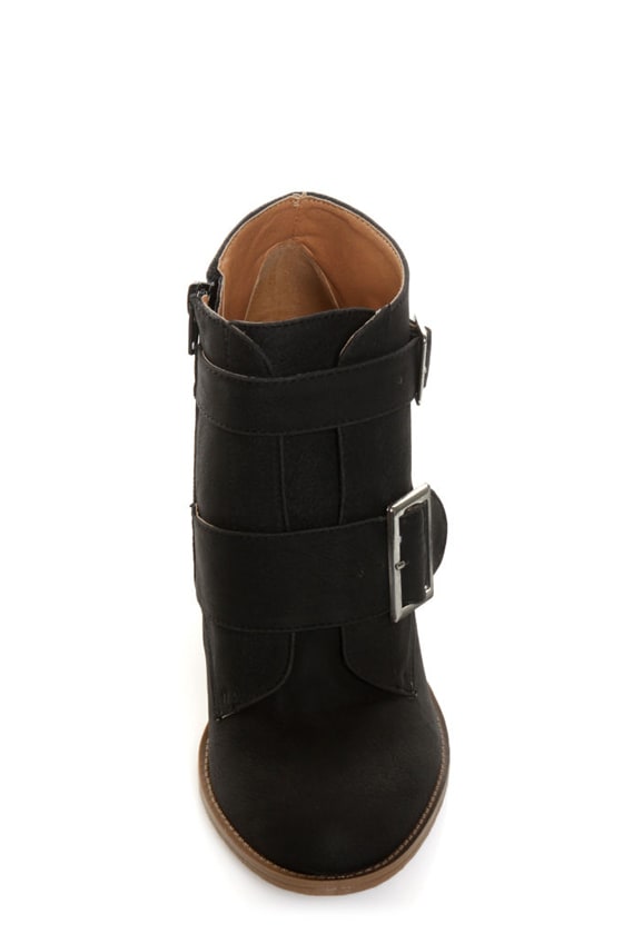 qupid buckle booties