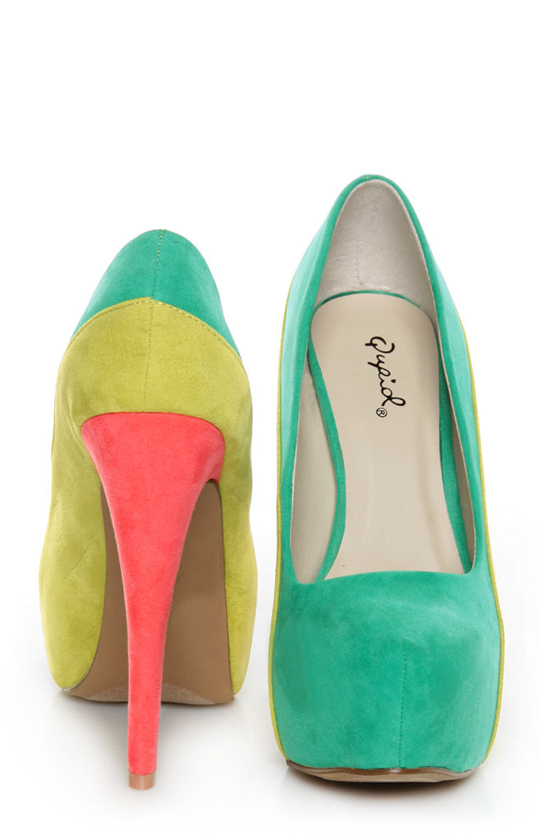 Qupid Penelope 44X Sea Green Curvy Color Block Platform Pumps