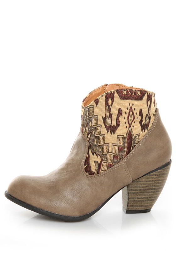 Qupid Priority 19 Taupe Tapestry Ankle Boots