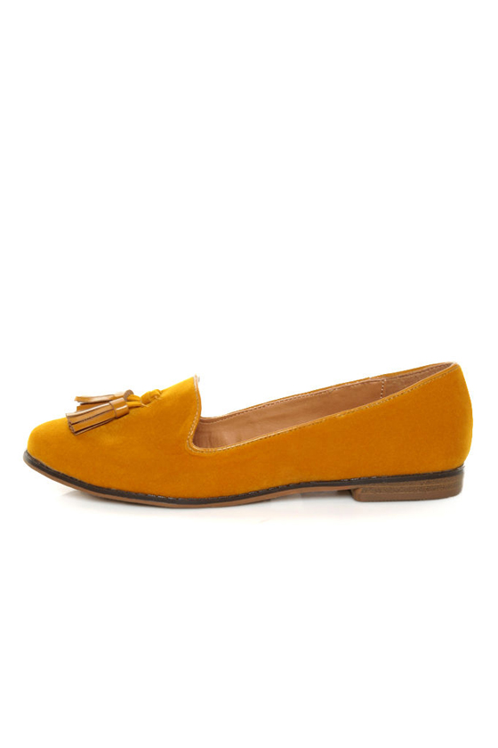 Qupid Strip 40 Mustard Velvet Tassel Smoking Slipper Flats