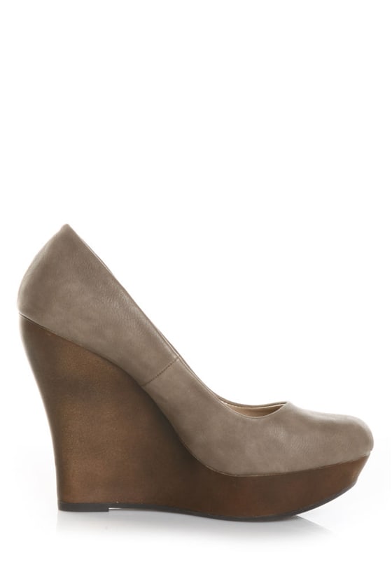 round toe platforms