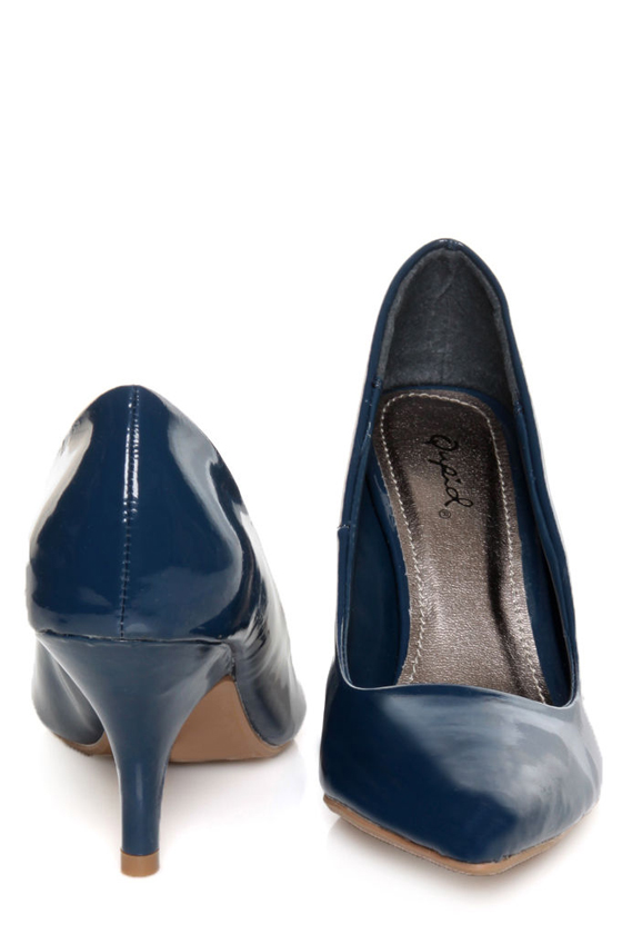 Qupid Tanya 01 Blue Patent Kitten Pumps