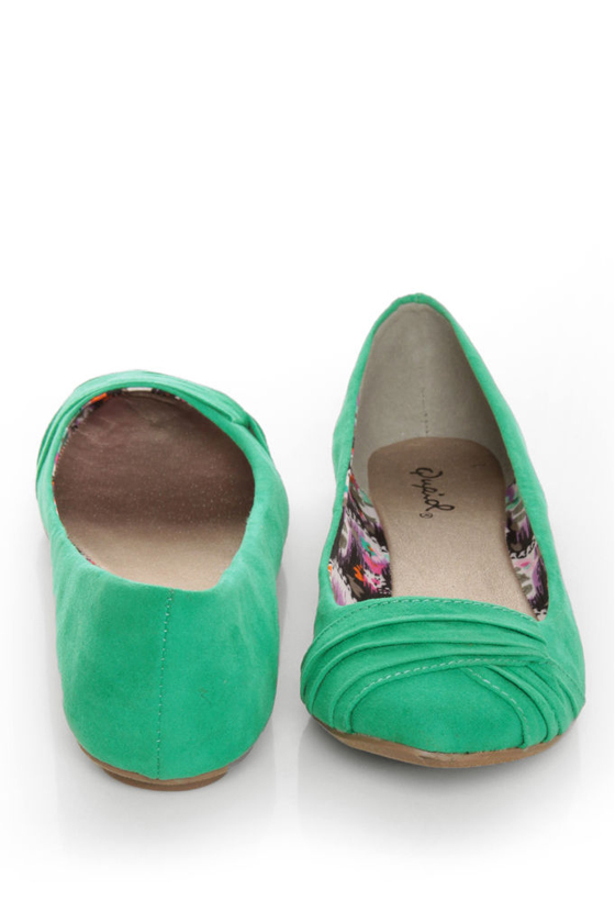Qupid Thesis 147 Sea Green Suede Ruched Ballet Flats