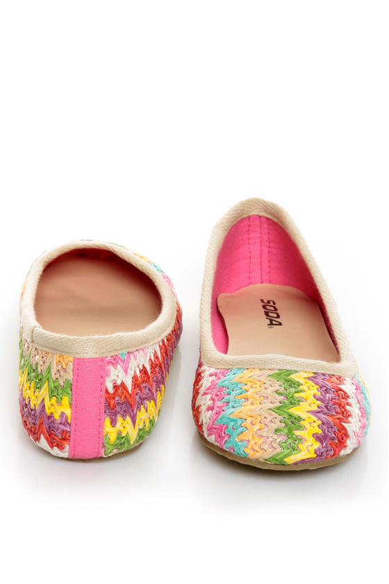 Soda Entree Fuchsia Multi Raffia Rainbow Woven Ballet Flats