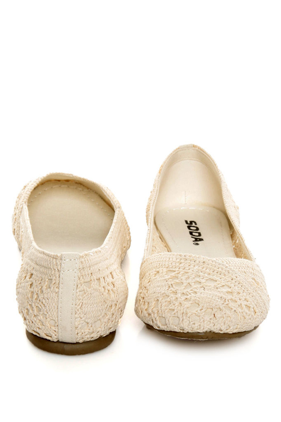 Soda Faddy Beige Crocheted Ballet Flats