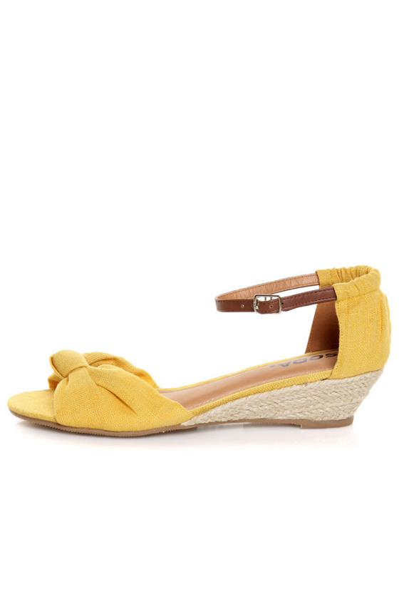 Soda Zaria Mustard Linen Espadrille Sliver Wedges
