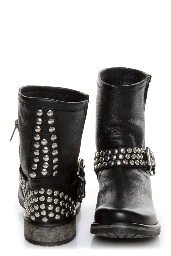 Steve Madden Fraankie Black Studded Ankle Boots