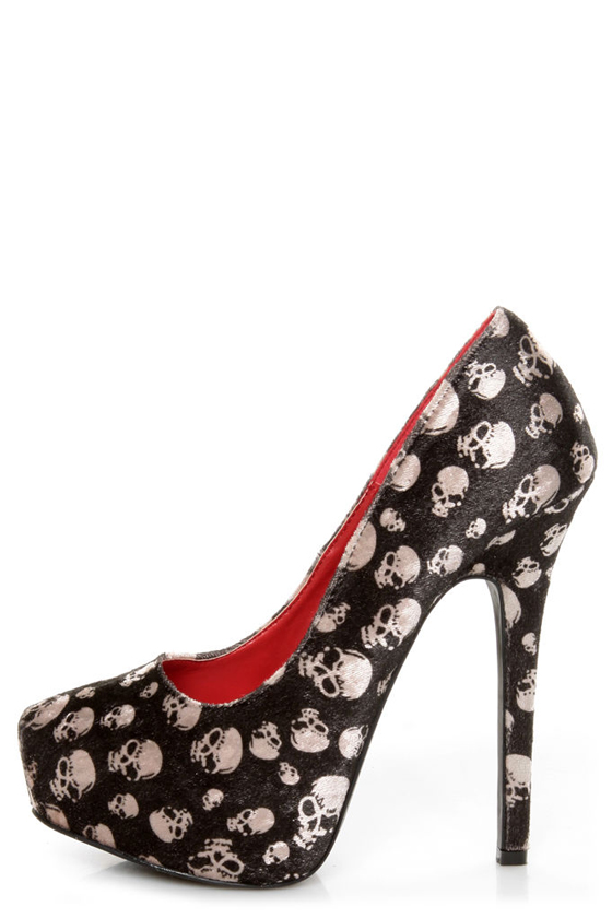 Shoe Republic LA Ghost Black Velvet Skull Print Pumps