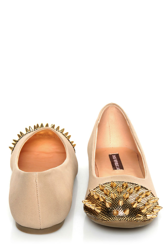 Shoe Republic LA Scion Nude Spiked Cap-Toe Flats