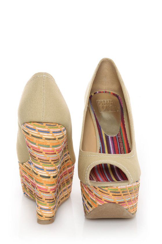 Speed Limit 98 Paco Beige Cotton Woven Wedges