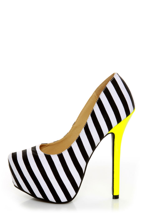 Diva Lounge Viola 02 Black Fabric Striped Platform Pumps
