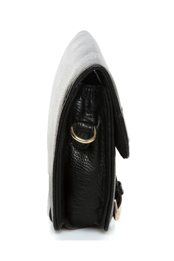 Tell Me About It, Stud Black Purse