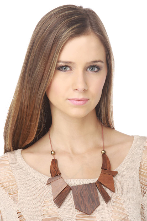 Zad Genie of the Glen Wooden Necklace
