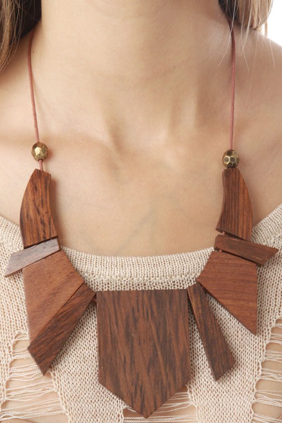 Zad Genie of the Glen Wooden Necklace
